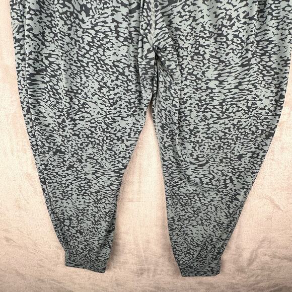 Athleta Pants Womens Extra Large Gray Salutation Jogger Ocelot Spot Print Yoga - Picture 3 of 15